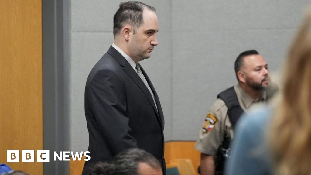 Texas Governor Plans Pardon for Soldier Convicted of Killing Protester
