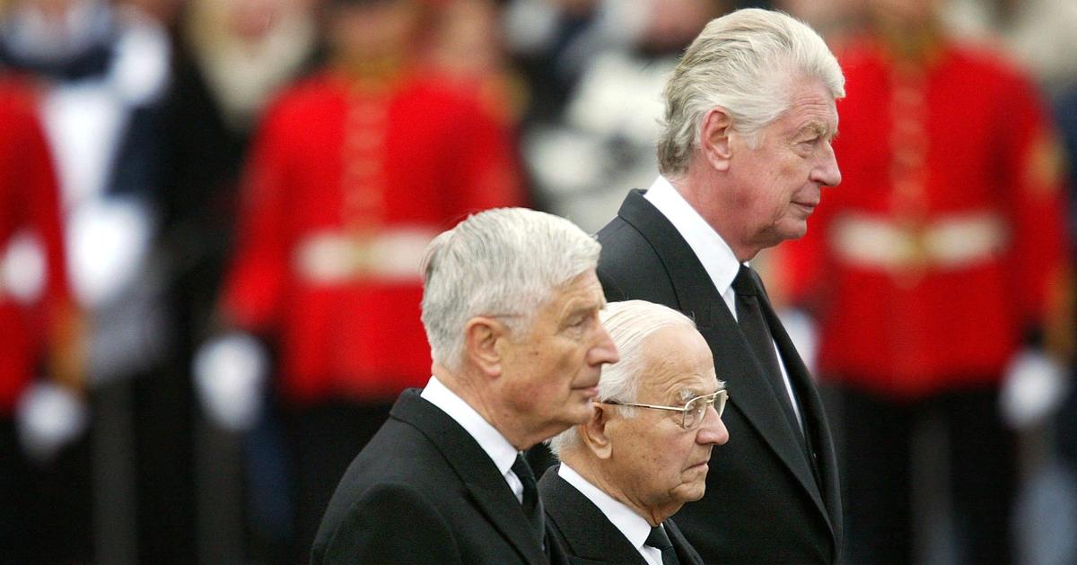 "Dutch Former Prime Minister and Wife Die Together in Joint Euthanasia"