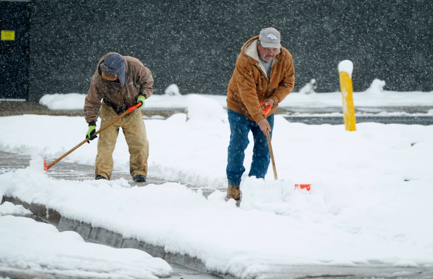Winter Storm Brings Snow and Severe Weather to Rockies and Central U.S.
