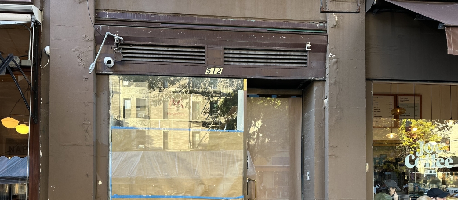 Featured image for "Recent Openings and Closings: Yellow Submarine, Malka, Sempre Oggi, Mom's Food Market, and Specialized"