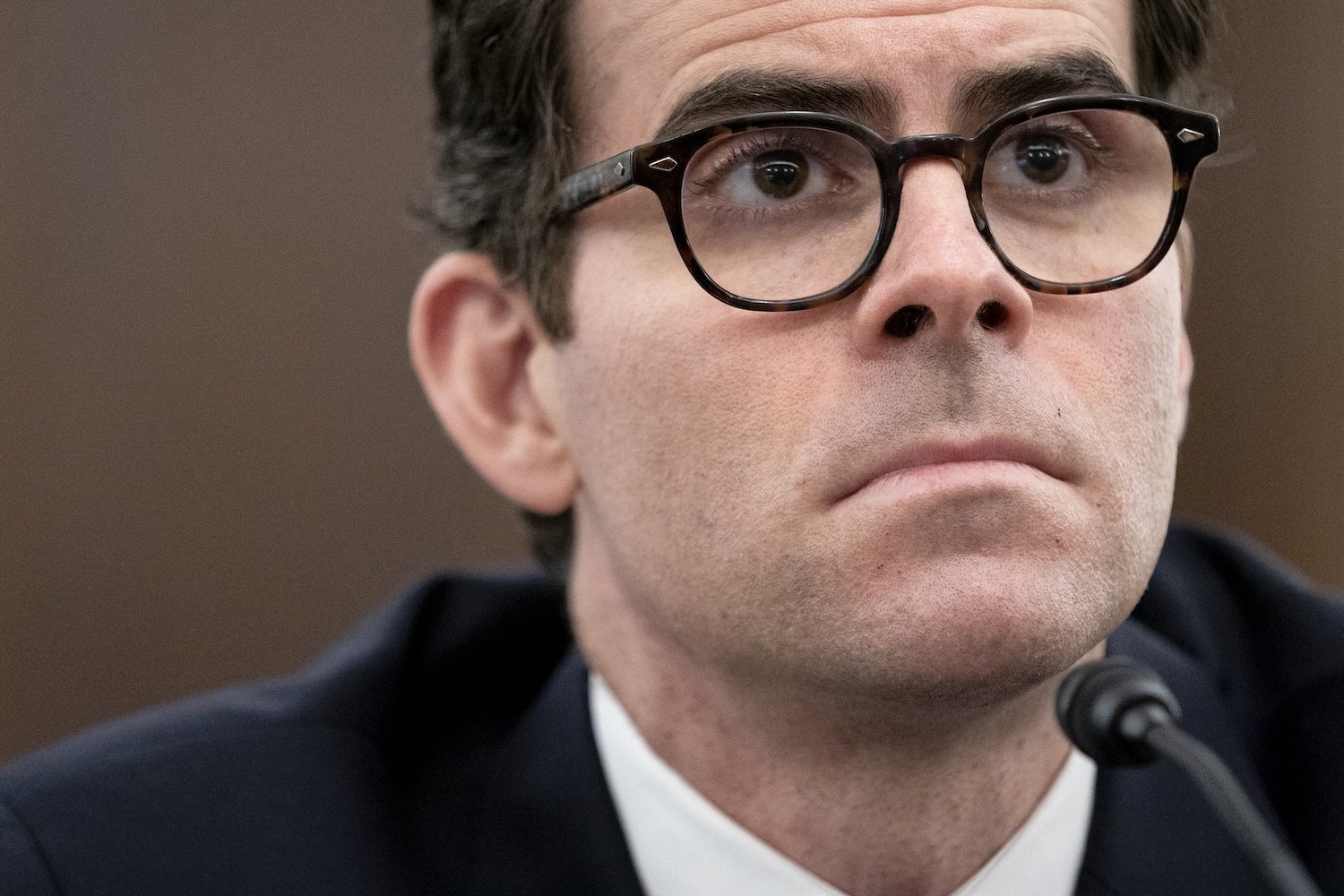 Featured image for Instagram Eliminates Annoying Auto-Refresh and Video Disappearances