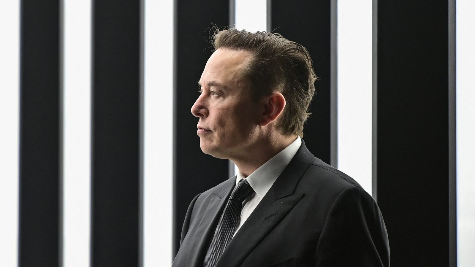 Twitter's Compliance with Government Demands Increases with Elon Musk's Influence