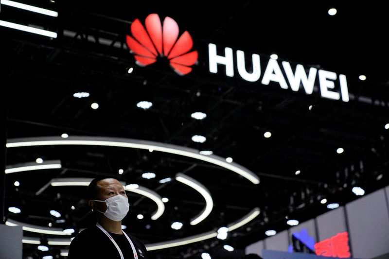 Seagate fined $300 million for shipping hard drives to Huawei.