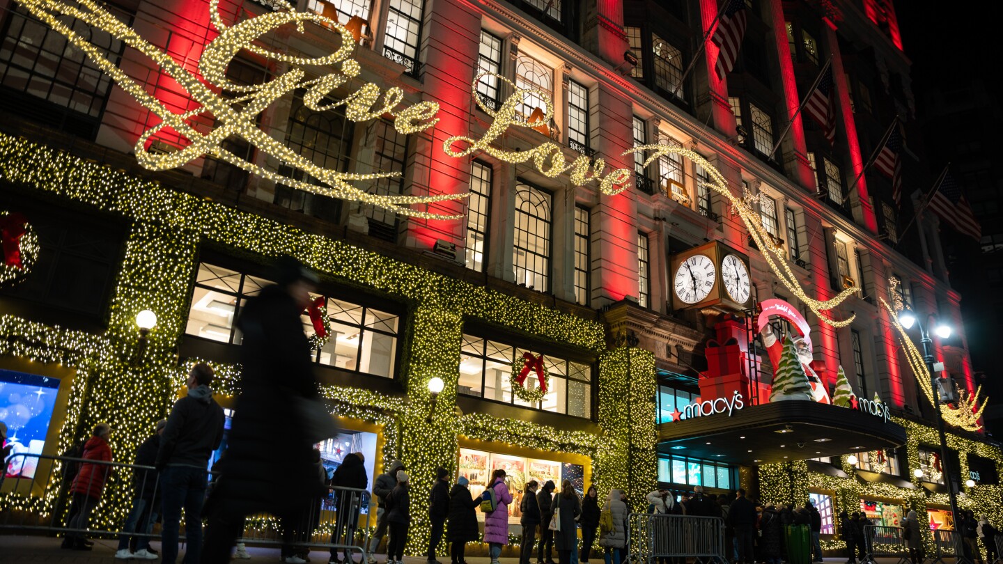 Featured image for US Consumer Confidence Declines Amid Economic Concerns