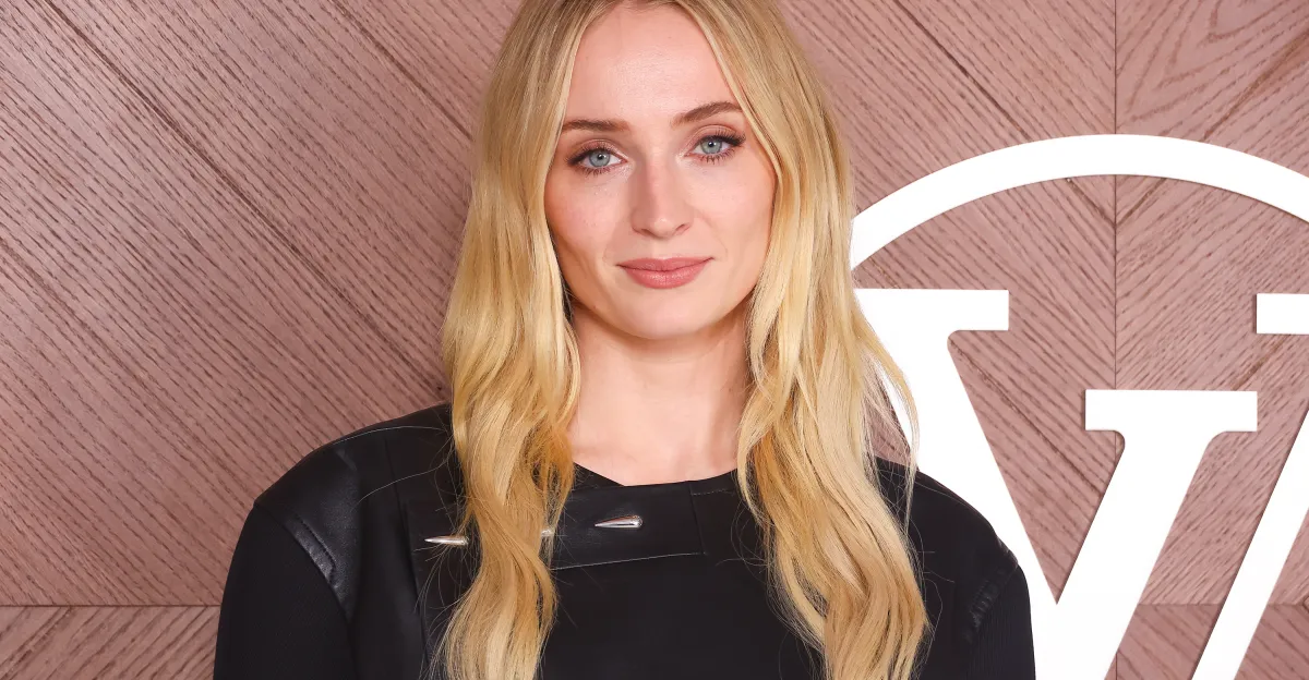 Featured image for Sophie Turner to Star as Lara Croft in Upcoming Tomb Raider Series