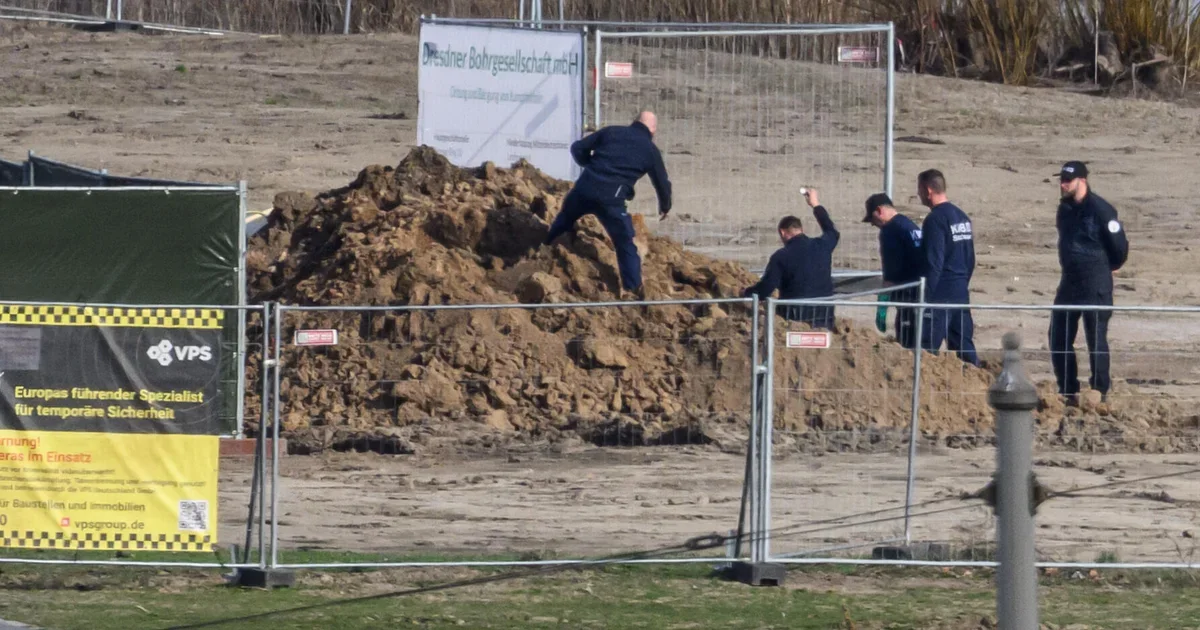 Dresden defuses 550-pound WWII bomb after citywide evacuation