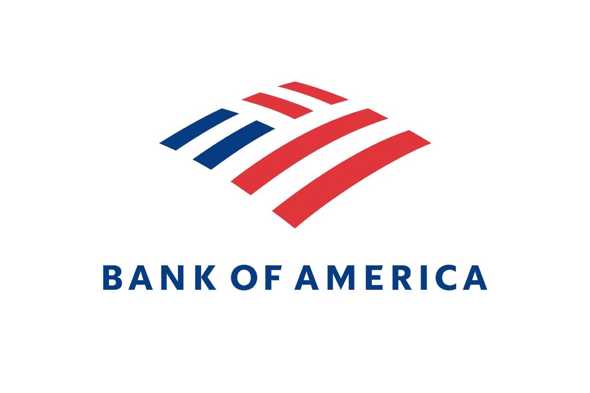 Bank of America and U.S. Bancorp report strong Q1 earnings amidst banking industry uncertainty.