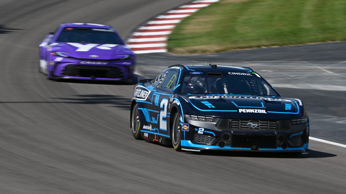 Featured image for "Enjoy Illinois 300: Live Updates, Viewing Info, and Expert Picks"