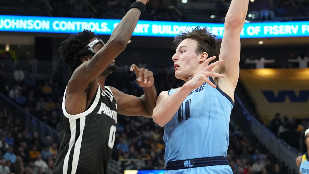 Featured image for Marquette Overcomes Kolek Injury to Defeat Providence