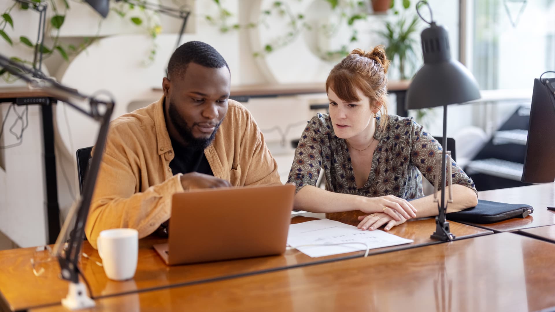 Featured image for "Report Reveals 15 Companies with Happiest Workers and Best Pay in 2023"