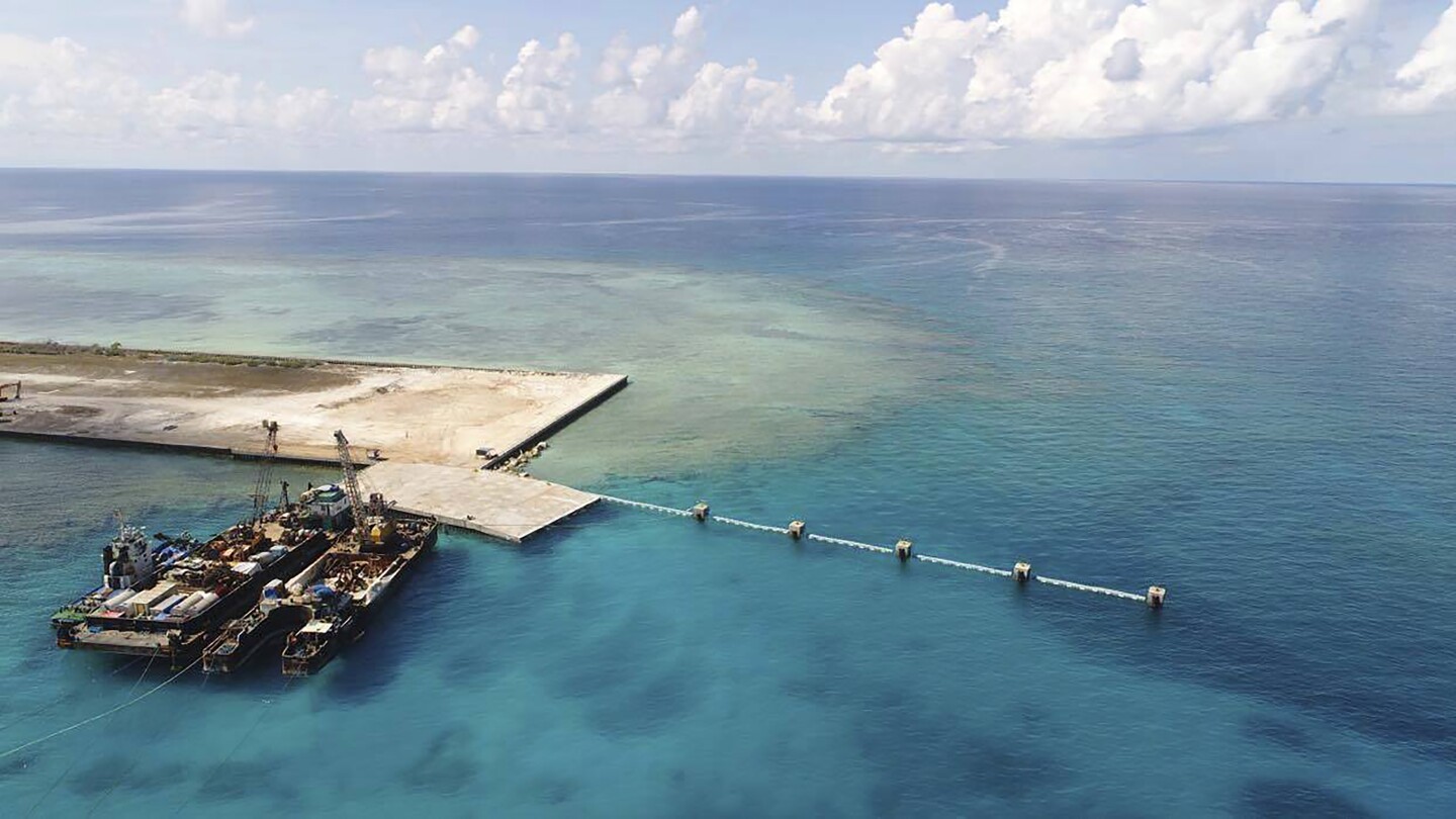 Philippines Establishes Monitoring Base to Track Chinese Vessels in South China Sea