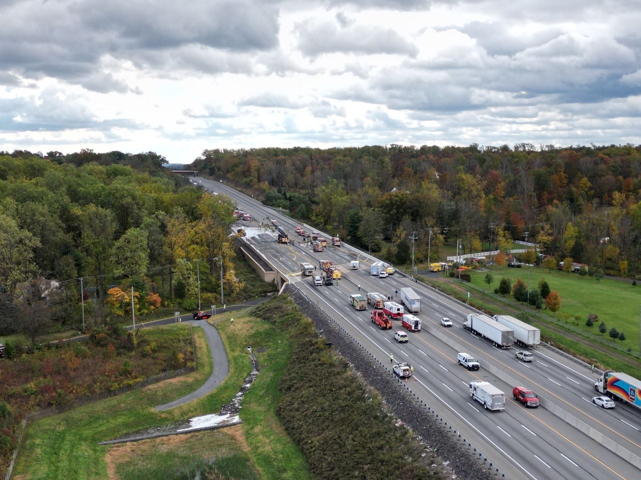 Featured image for Fatal Crash on Pennsylvania Turnpike: 3 Dead in Fiery Fuel Truck Collision