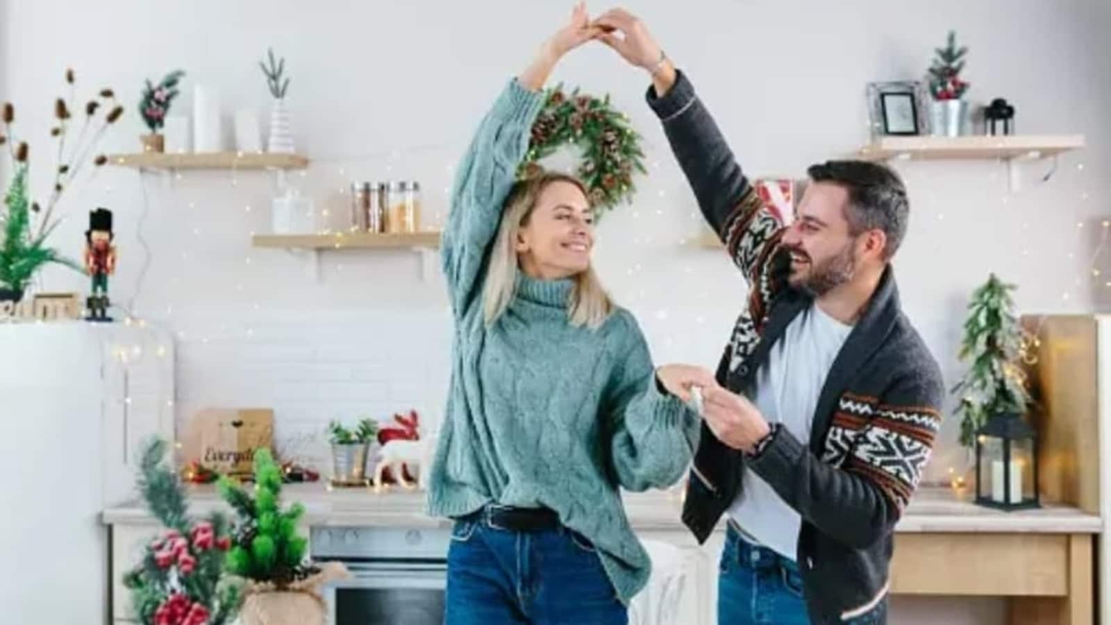 "Daily Horoscope Overview: Love and Stars Align on January 4, 2024"