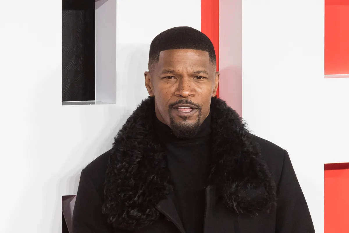 Jamie Foxx recovering at top physical rehab center in Chicago.