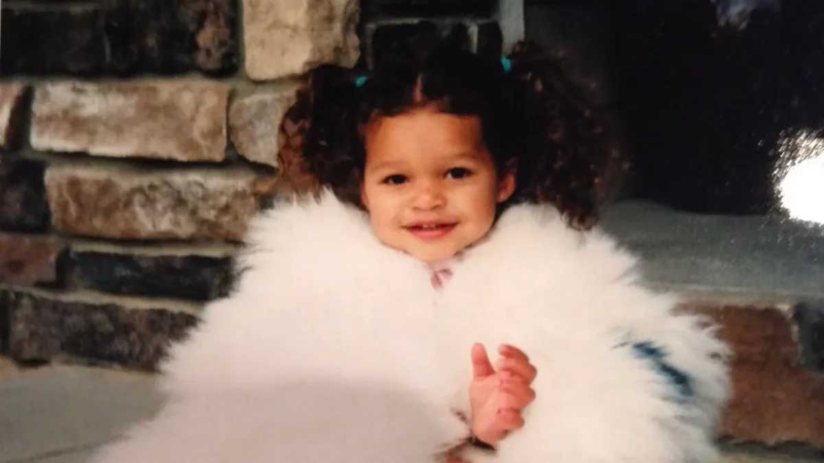 "Rising Star Sophia Smith: A Photographic Journey of Success"