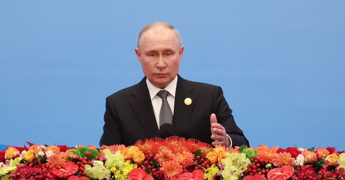 "Putin's Warning: Israel-Hamas Conflict Poses Global Threat, Condemns Gaza Bombing"