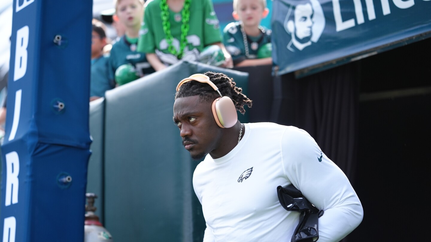 Featured image for Eagles' A.J. Brown and DeVonta Smith Express Frustration with Offense