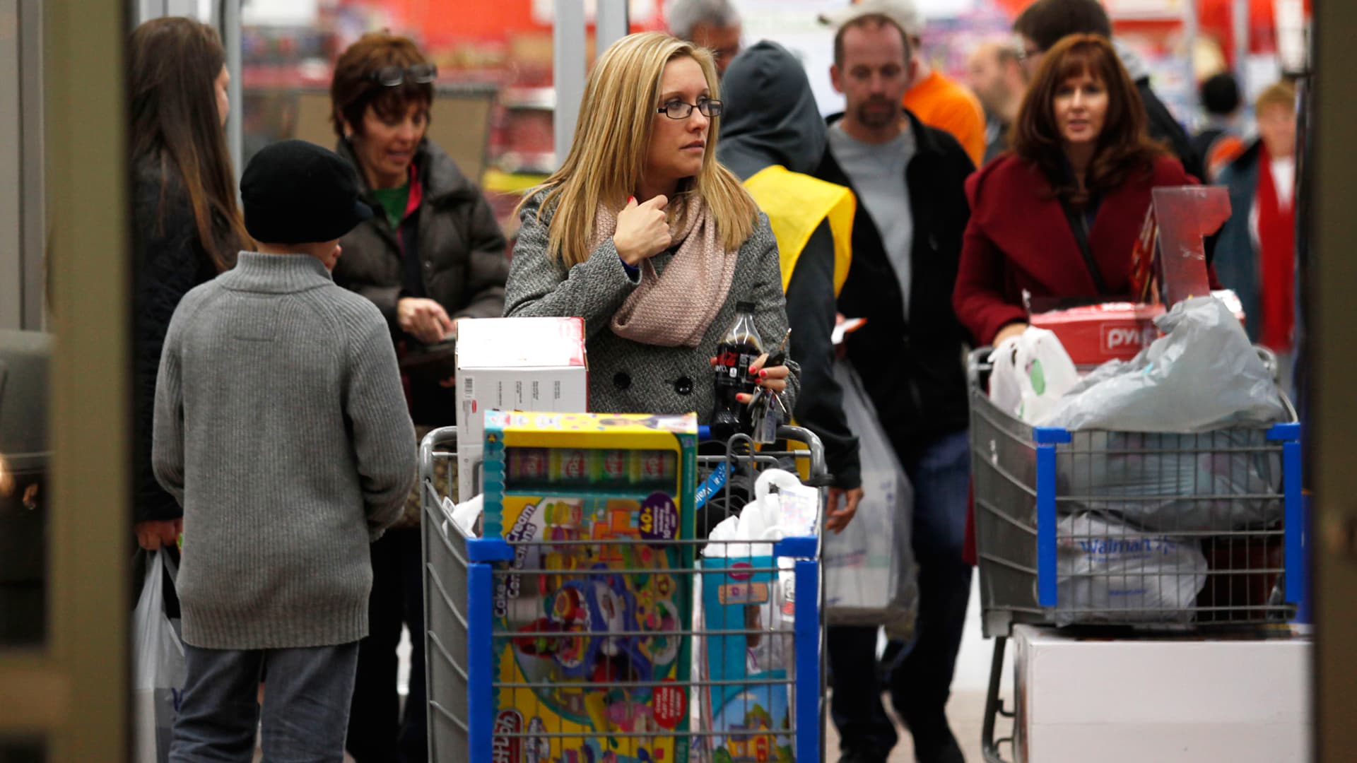 Featured image for "Consumer-Focused Retailers Steal the Spotlight on Wall Street"