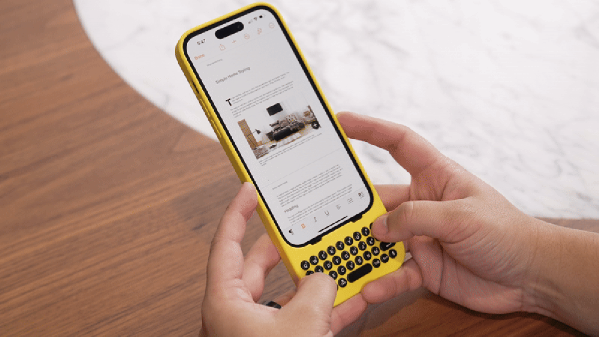 Featured image for "Transform Your iPhone into a BlackBerry Throwback with This $139 Keyboard Case"