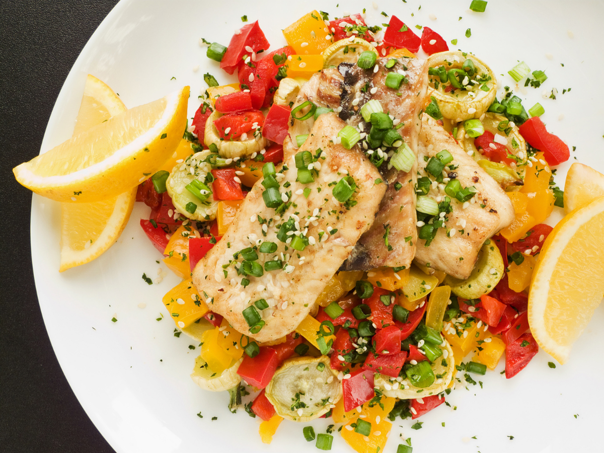 "Healthy and Tasty: 3 Dinner Recipes for Weight Loss"