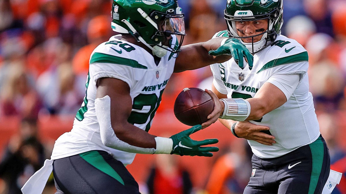 "Fantasy Football Week 5: Breece Hall and Garrett Wilson Ready to Soar in Denver"