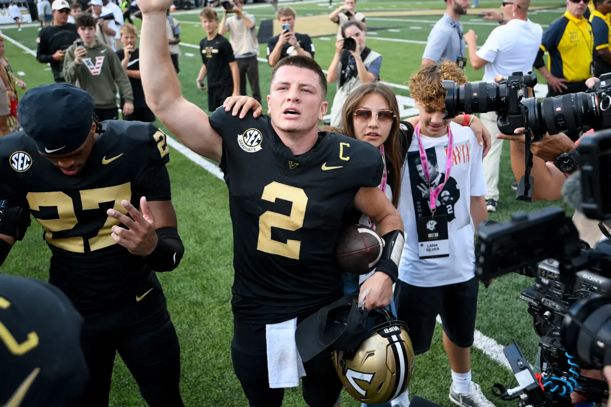 Featured image for College Football Week 9: Predictions, Schedule, and Top Matchups