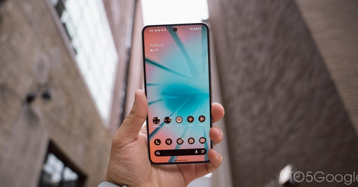 Featured image for "Google Pixel Devices Experience Loss of Assistant Microphone Shortcut"
