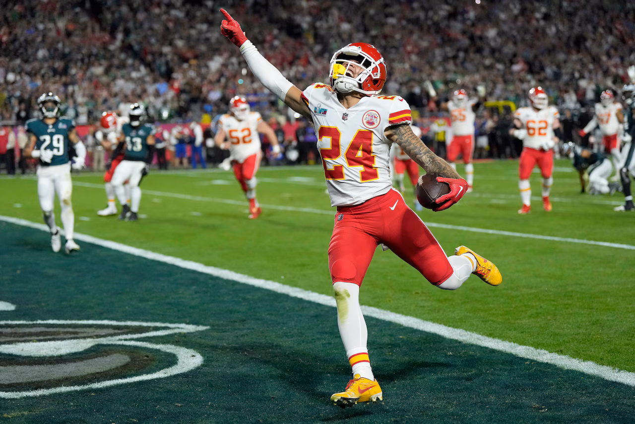 Featured image for Chiefs' Skyy Moore traded to 49ers amid WR depth concerns
