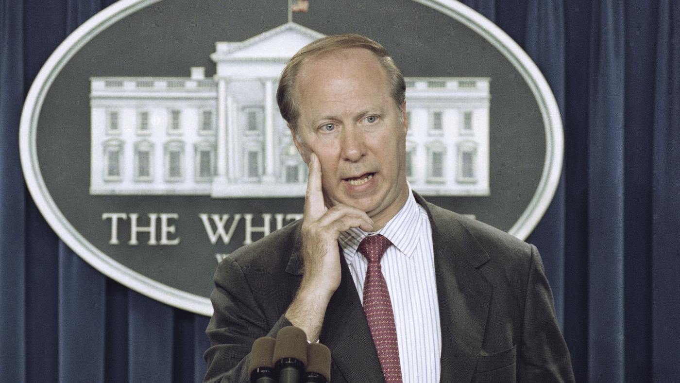 Featured image for David Gergen, Influential Presidential Adviser and Leadership Pioneer, Dies at 83