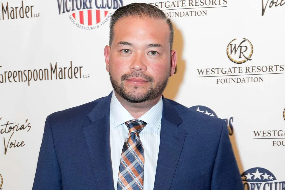 Jon Gosselin's Graduation Attendance and Estrangement with Kids Addressed