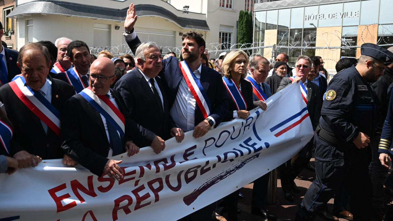 Featured image for "France Unites: Town Halls Overflow with Solidarity Amidst Riots"
