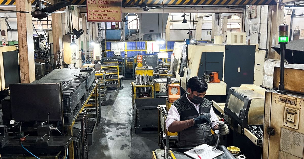 Featured image for India's Economy Surges with 8% GDP Growth in Q1, Driven by Infrastructure Spending and Services Sector