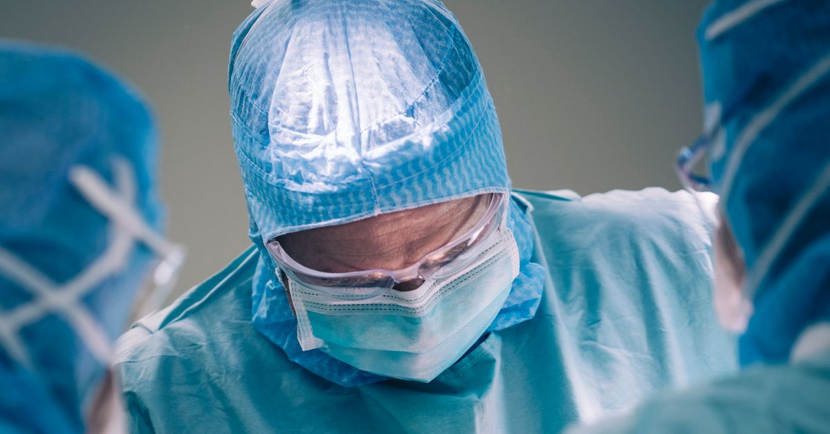 German Surgeon Fired for Asking Cleaner to Help with Amputation