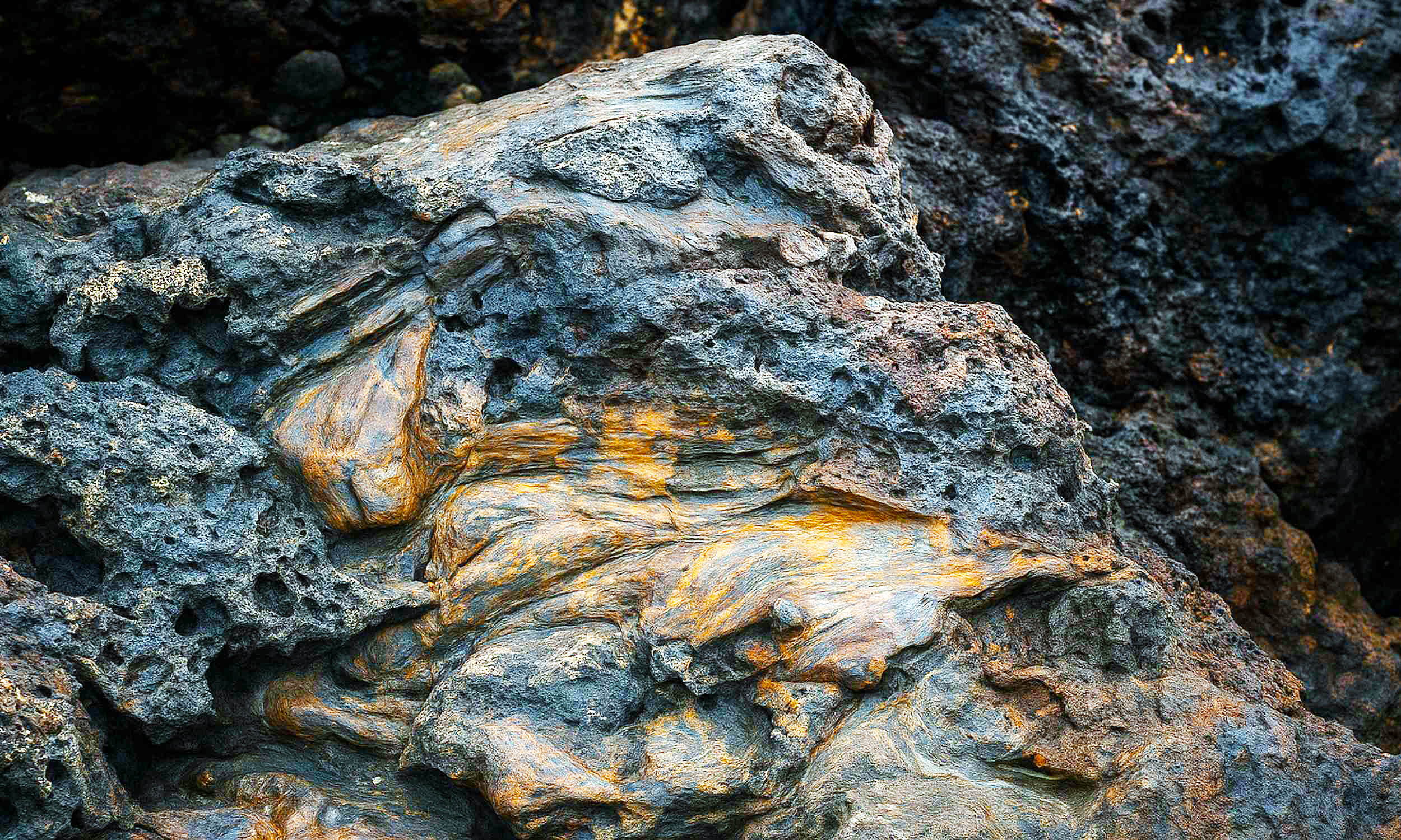 Featured image for Human Waste Creates New Earth Rock in 40 Years