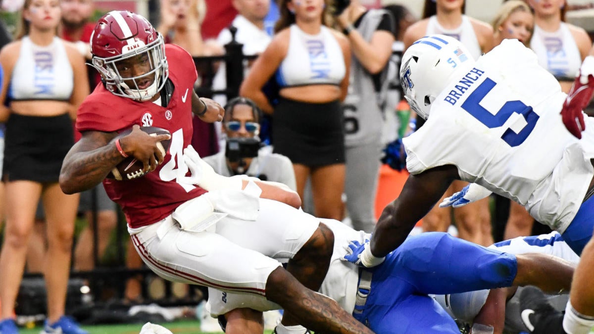"Upset Alert: Texas Longhorns Take on Alabama Crimson Tide in Highly Anticipated Showdown"