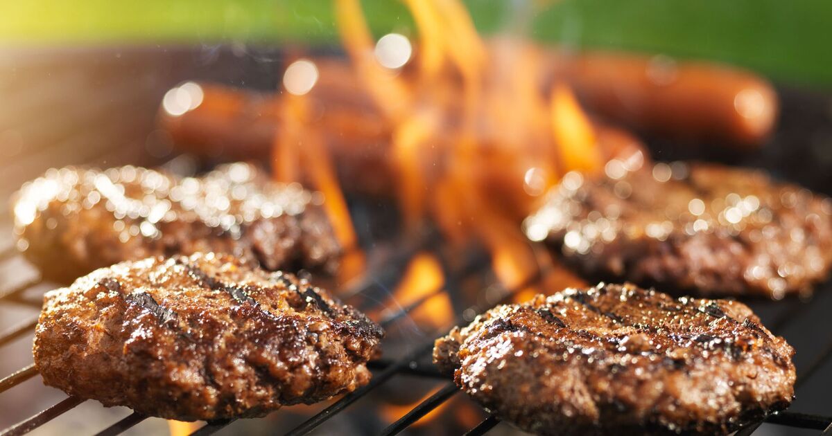 Featured image for Study Finds No Safe Level of Processed Meat Consumption