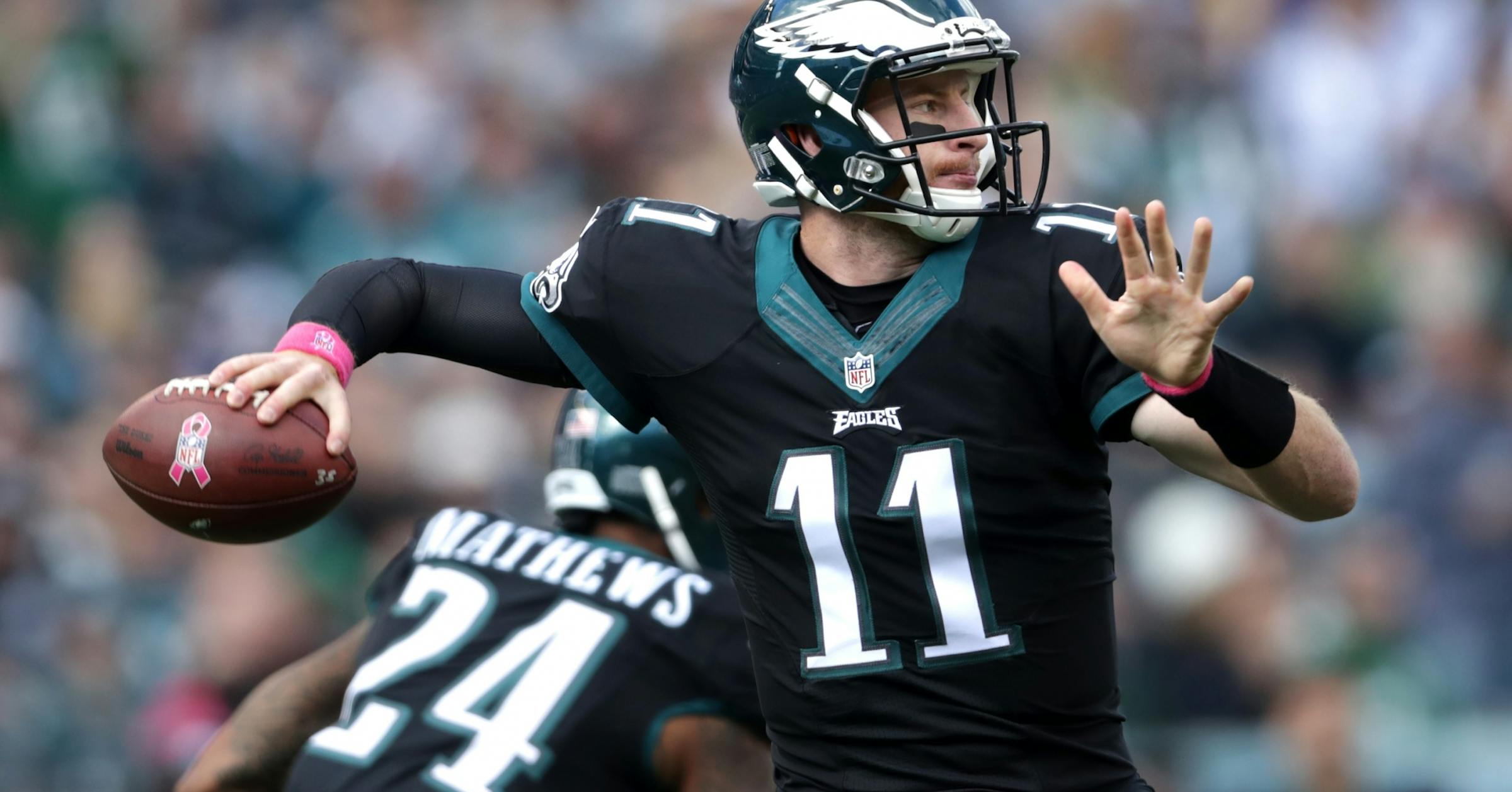 Vikings Sign Wentz, Trade Howell to Eagles, O'Connell Injured
