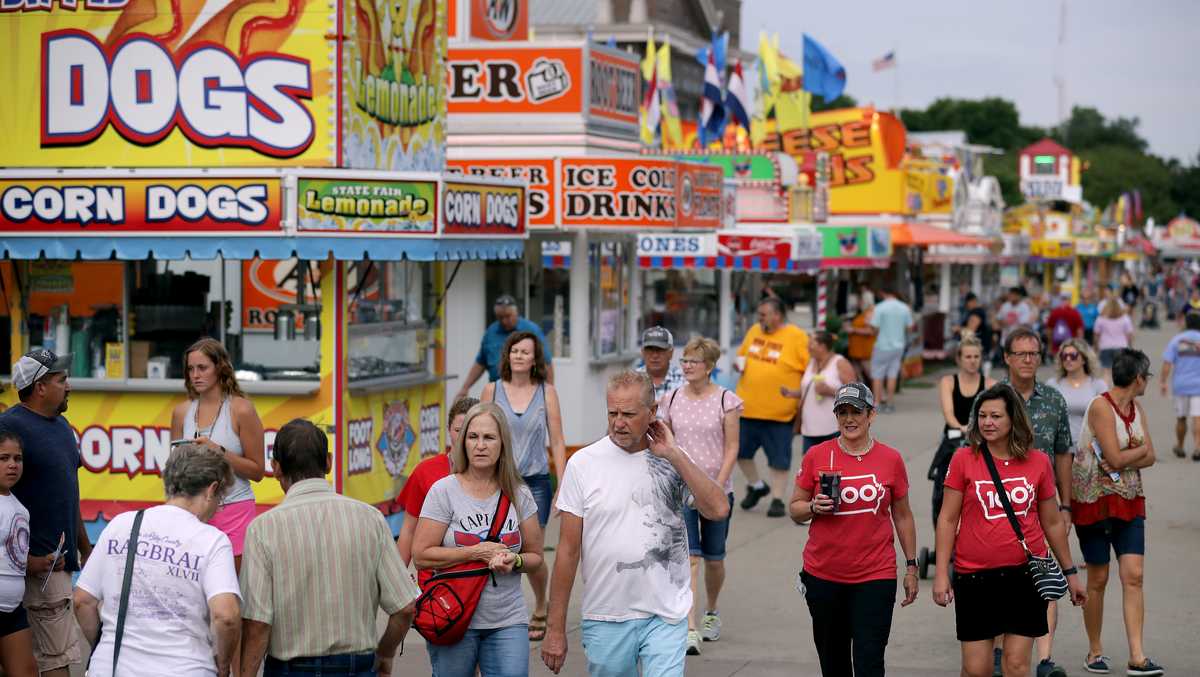Featured image for "Exciting New Fair Foods Await at Iowa and Minnesota State Fairs in 2023"
