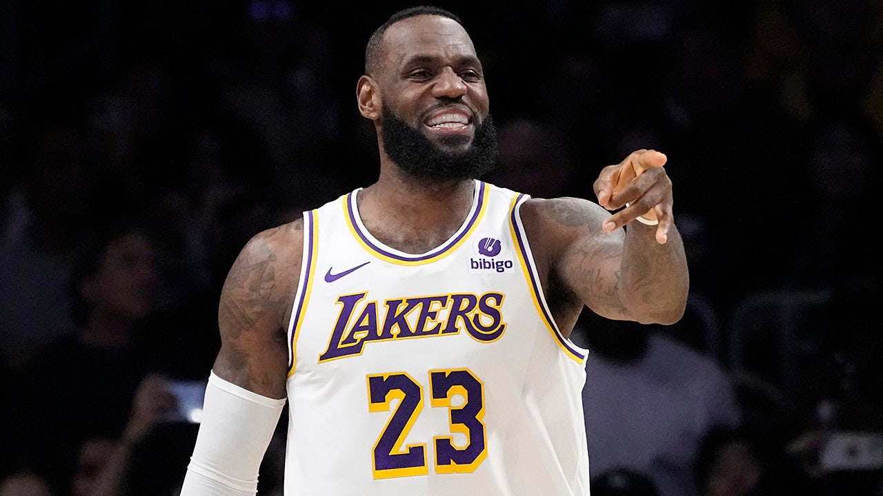 LeBron James' 40000-Point Milestone Sparks Controversy