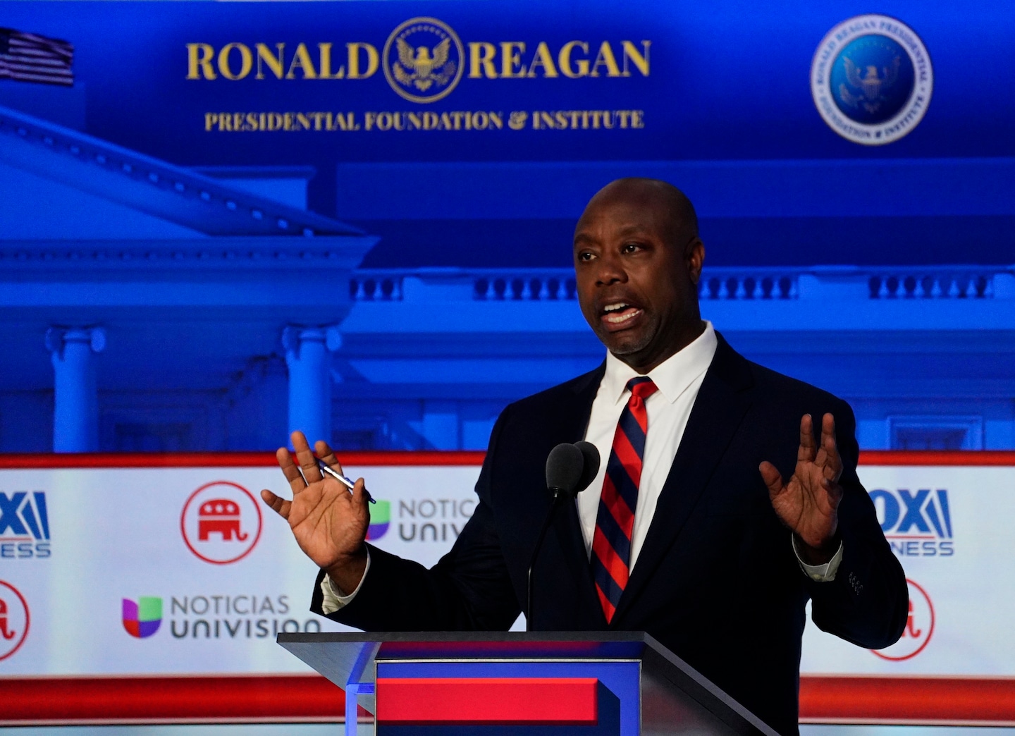 Tim Scott's Presidential Campaign Shifts Focus to Iowa Amidst Setbacks
