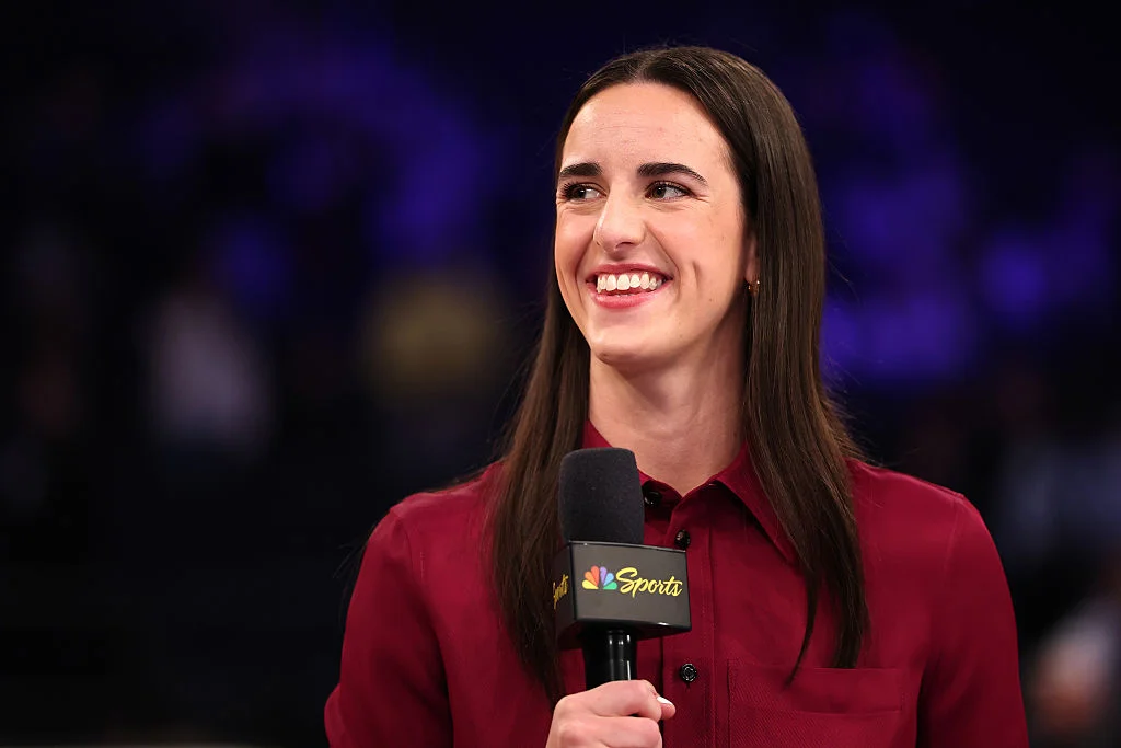 Caitlin Clark Jokes About Being the Shortest at the Broadcast Table