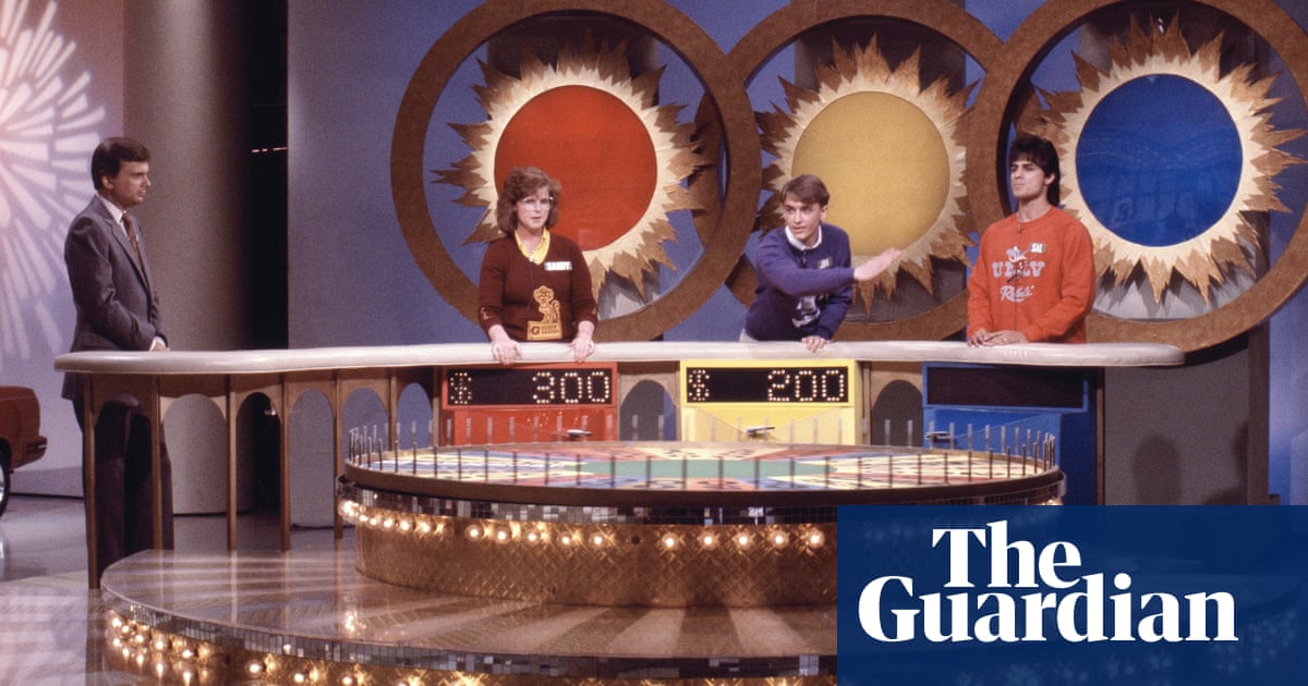 Featured image for Pat Sajak announces retirement from 'Wheel of Fortune' after 40 years.