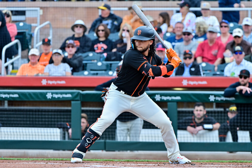 Featured image for Giants Recall Isan Diaz to Replace Injured Mike Yastrzemski