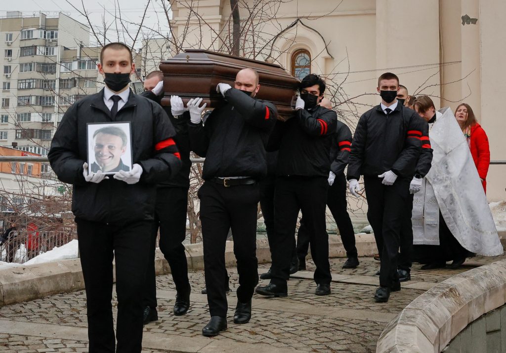 "Defiance and Mourning: Scenes from Alexei Navalny's Funeral in Moscow"
