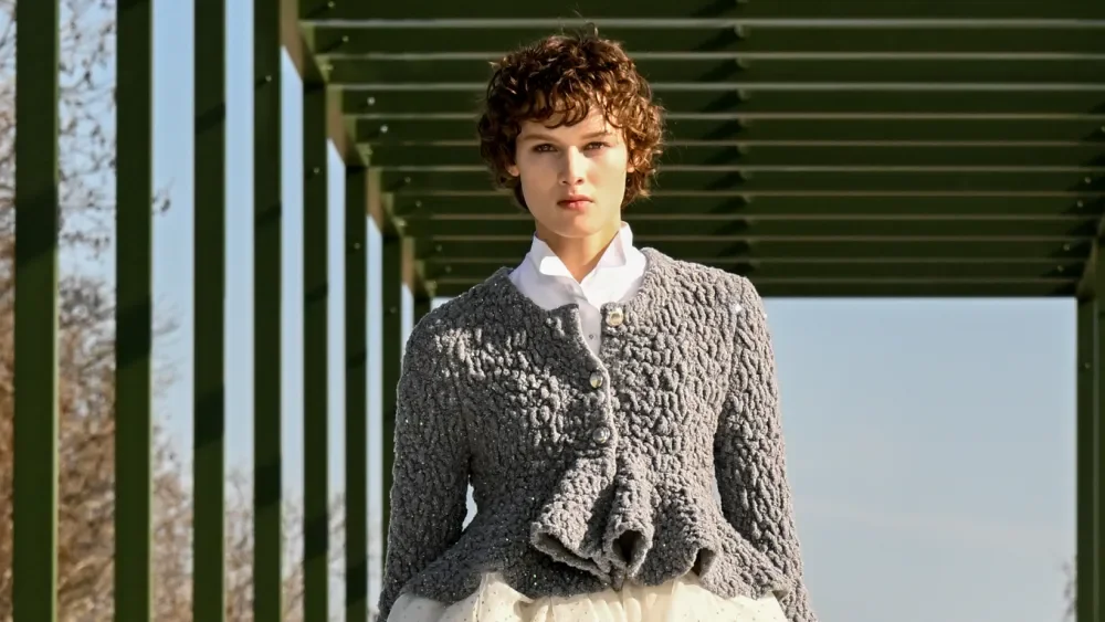 Dior Fall 2026: Daylight-Ready Silhouettes Meet 18th-Century Codes