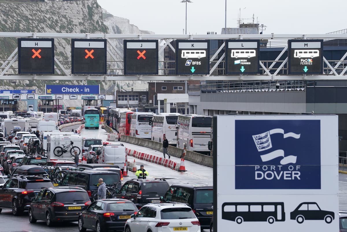 Featured image for Dover's Gridlock Woes Continue for UK Passengers.