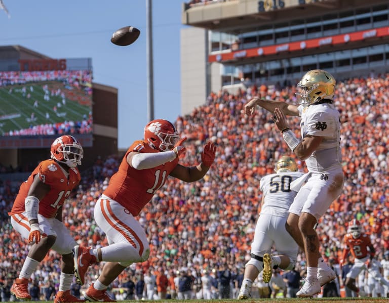 Featured image for Analyzing Sam Hartman's Impact and Notre Dame's Rebuild in Wake Forest Matchup