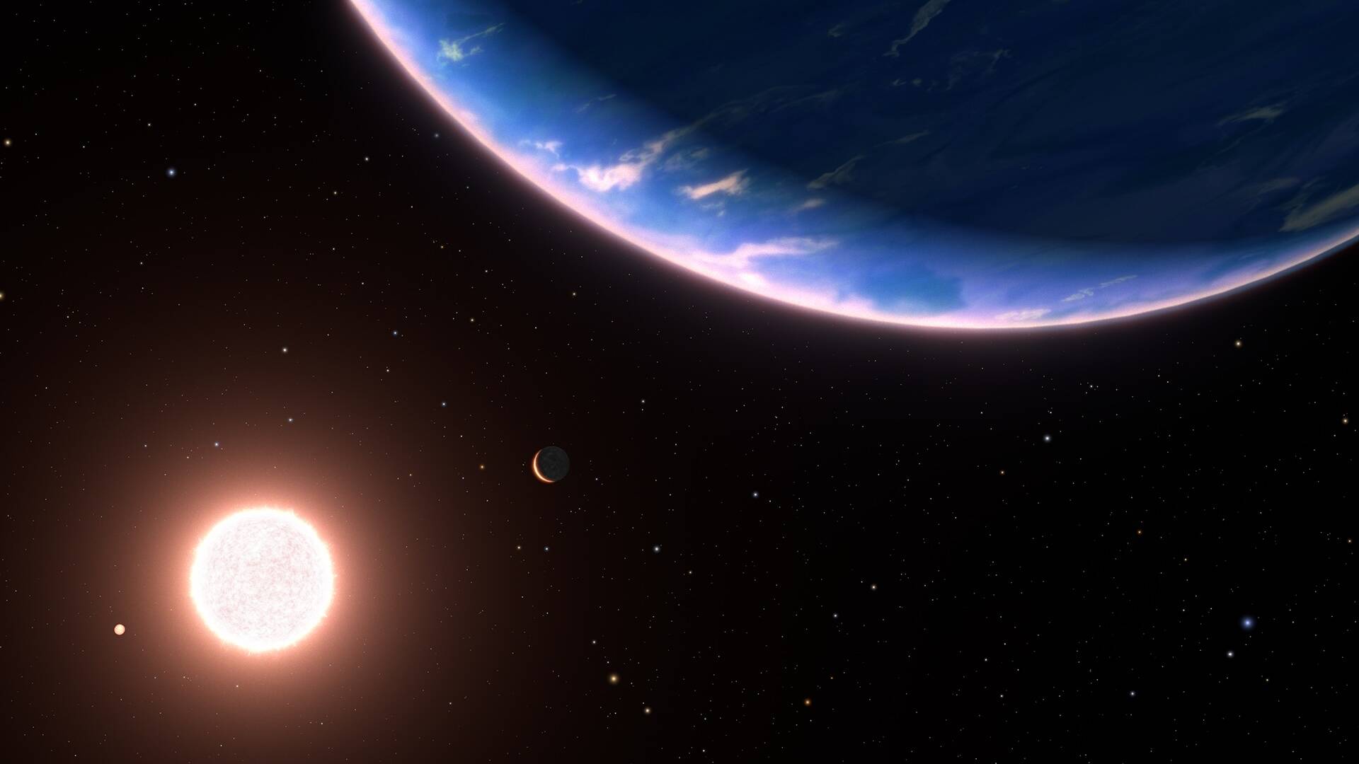 "Hubble Telescope Discovers Smallest Water-Rich Planet in Orbit"