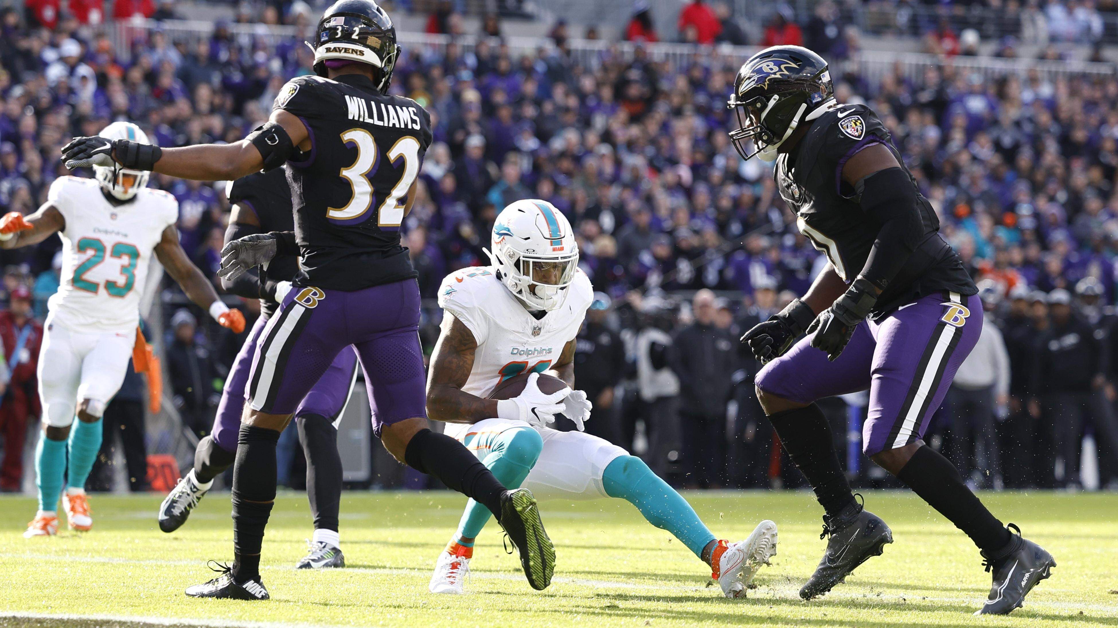 Featured image for Dolphins Adjust Strategies Following Tyreek Hill's Season-Ending Injury