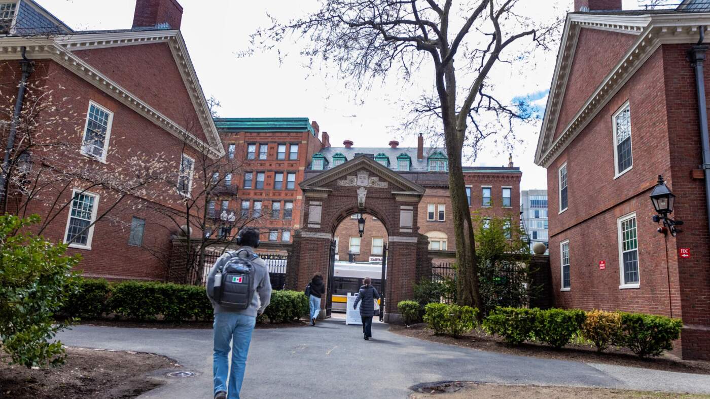 Harvard and Trump Clash in Key Federal Court Battle Over Research Funding